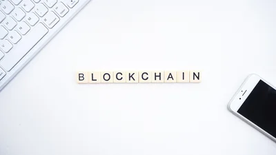 Faut-il vraiment intégrer la blockchain dans votre stratégie d’entreprise ?
